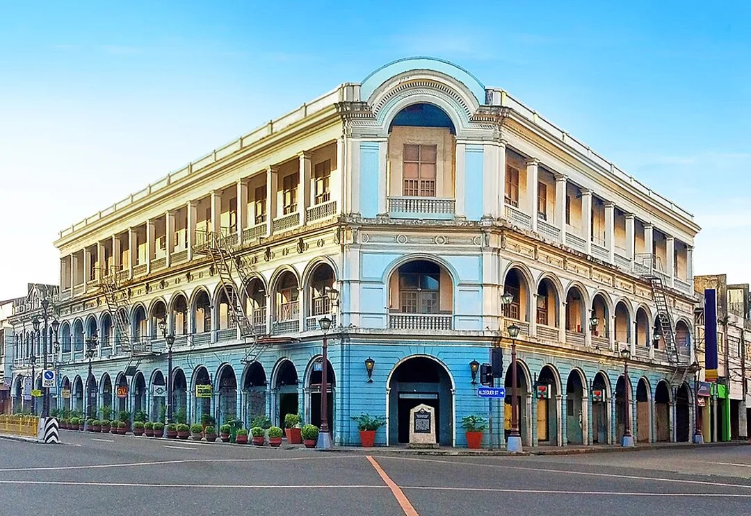 Eusebio Villanueva Building